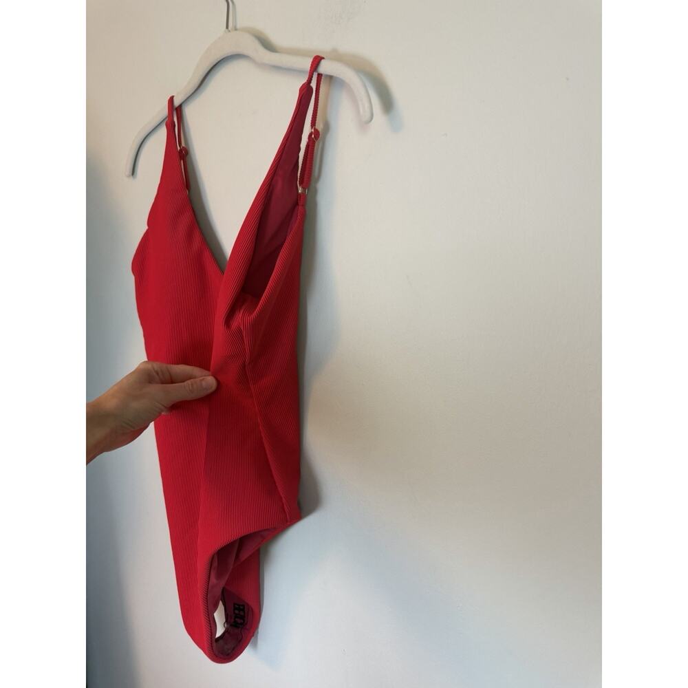 Beach Riot Core Collection Reese One Piece Sz M Red - Picture 11 of 14